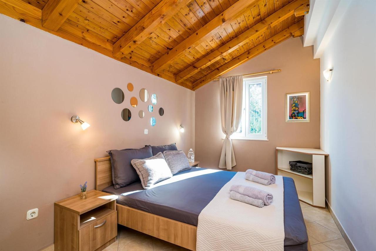 Apartments Kruno 자톤 외부 사진