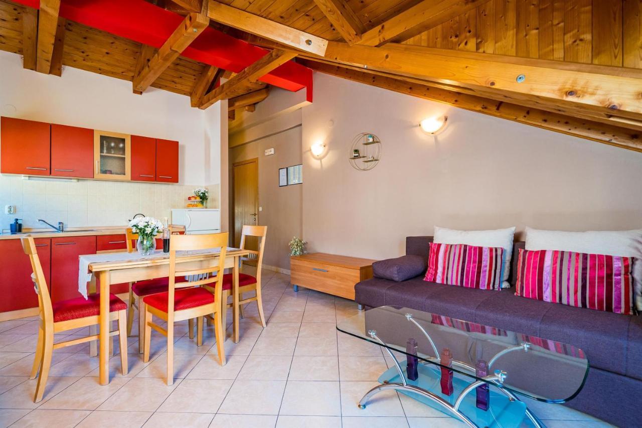 Apartments Kruno 자톤 외부 사진