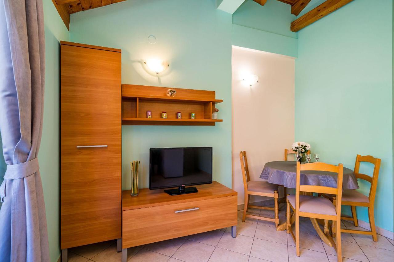 Apartments Kruno 자톤 외부 사진